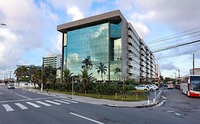 Ritz Suítes-Maceió, Flat a Beira mar de temporada